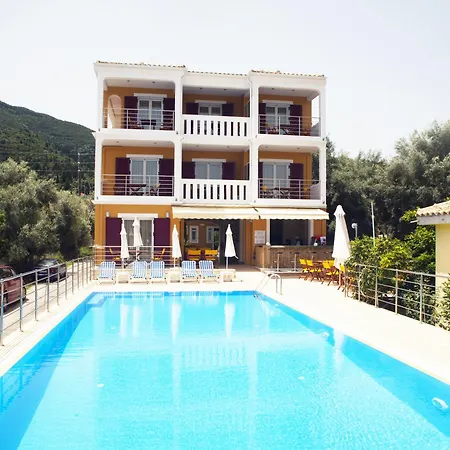 Summertime Aparthotel Nikiana